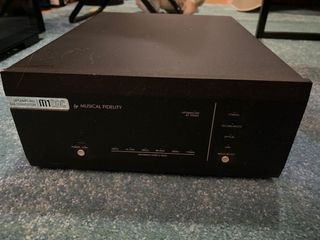 （分類：）位於 。 由 darko643 提交（商品編號 1022341889，圖片 1）。簡介： 。