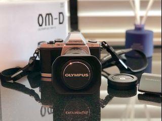Olympus OMD E-M5 Mark I Mirrorless Camera