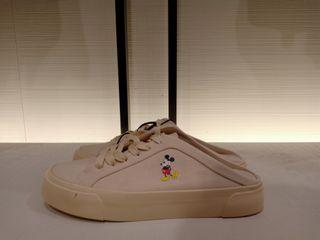 zara mickey mouse mule