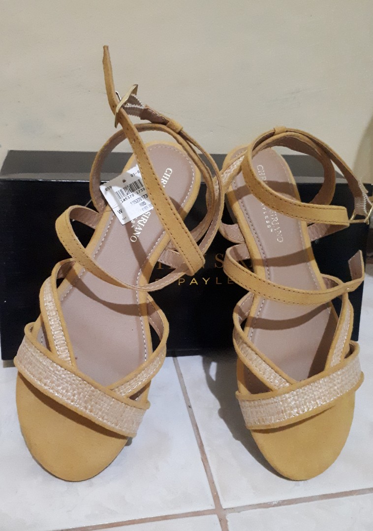 yellow sandals payless