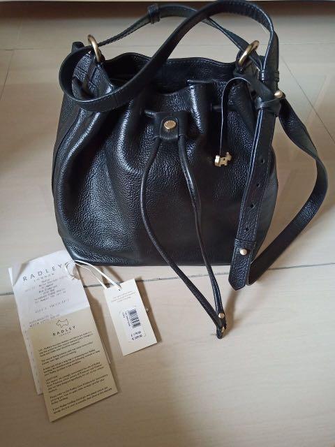 Preloved Radley bucket bag Luxury Bags Wallets on Carousell