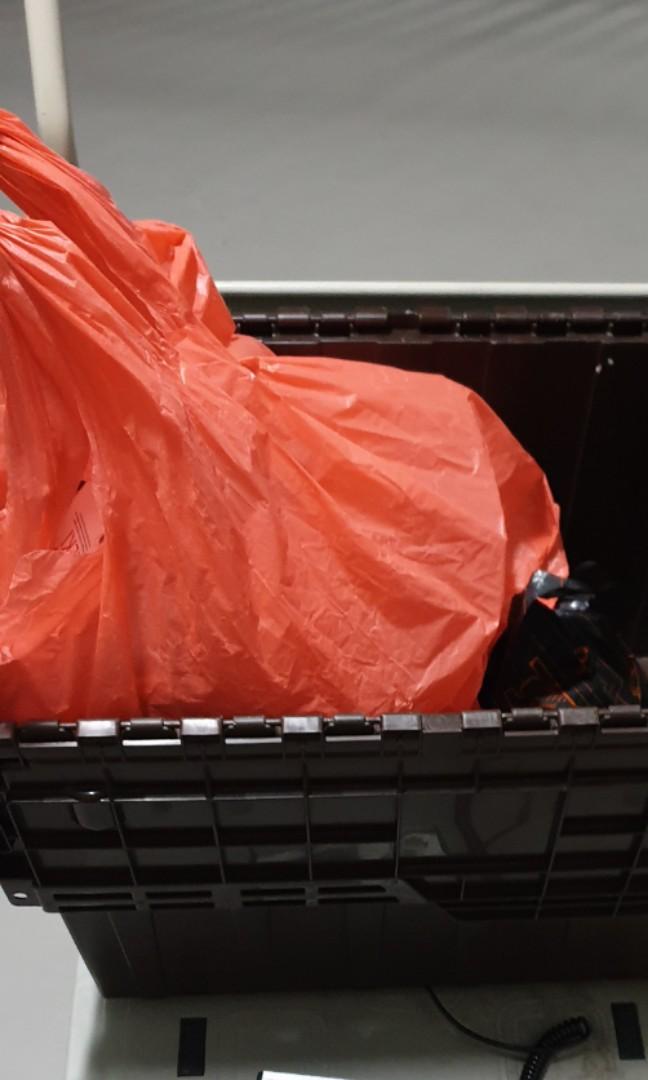 Quran and Islamic Disposal Services, Hobbies & Toys, Stationery & Craft, Art & Prints on Carousell