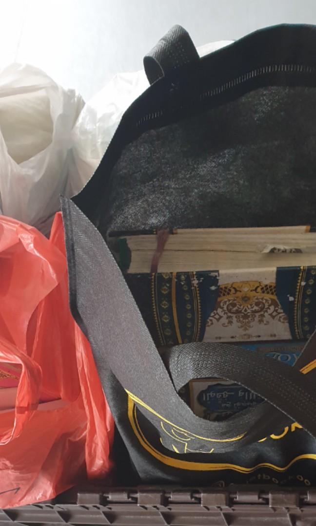 Quran and Islamic Disposal Services, Hobbies & Toys, Stationery & Craft, Art & Prints on Carousell