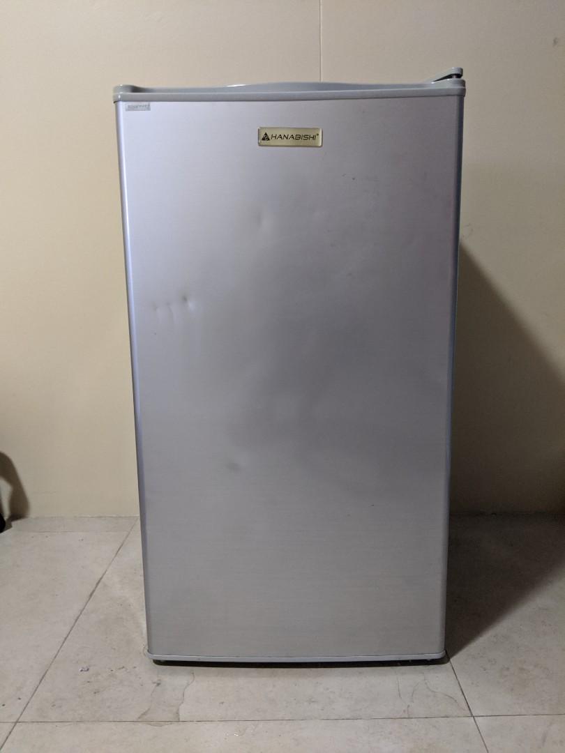 Refrigerator (Category: Refrigerators and Freezers) located in Quezon City. Submitted by clally (Listing ID 1022236245, Image 3). Description: Price is negotiable 3.3 cubic feet Works perfectly. Just has a few dent on the outside of the door. I just cover them up with magnets hehe.