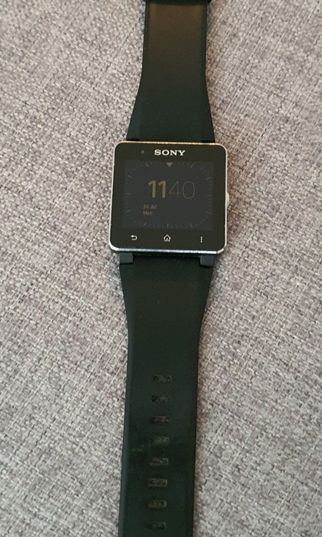 Smartwatch sony on sale olx