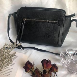 (Category: ) located in . Submitted by rdgpreloved (Listing ID 1022174684, Image 1). Description: .