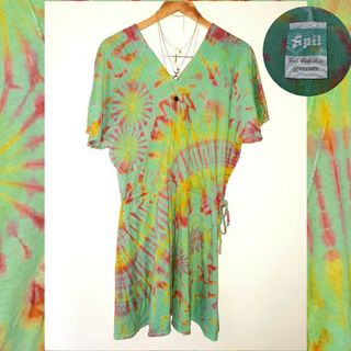 (Category: ) located in . Submitted by sarrysarrystore (Listing ID 1022359423, Image 1). Description: .