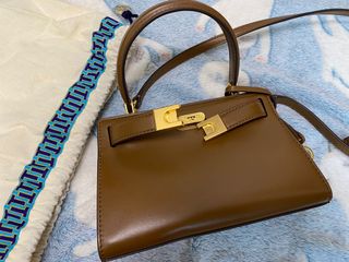 （分類：）位於 。 由 kelly_extra 提交（商品編號 1022247769，圖片 1）。簡介： 。