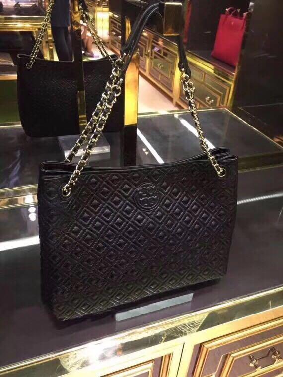 tory burch classic tote