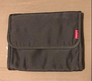 Travel toiletry pouch/kit
