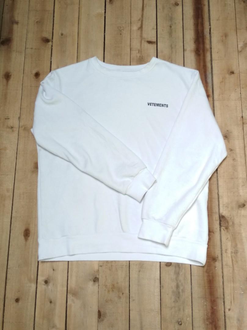 Vetements discount crewneck sweatshirt