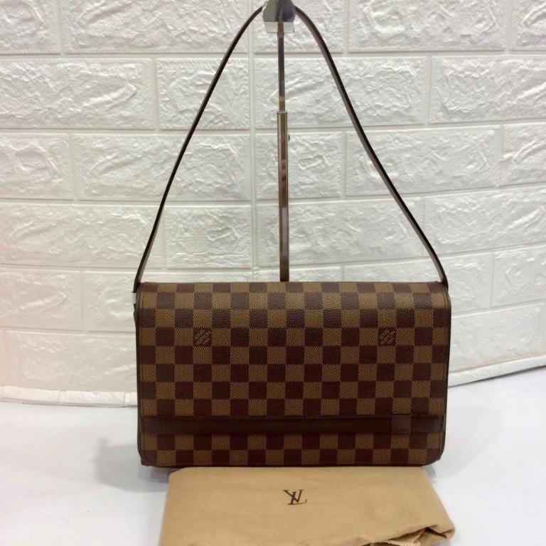 LV monograma vintage bag $899, Luxury, Bags & Wallets on Carousell