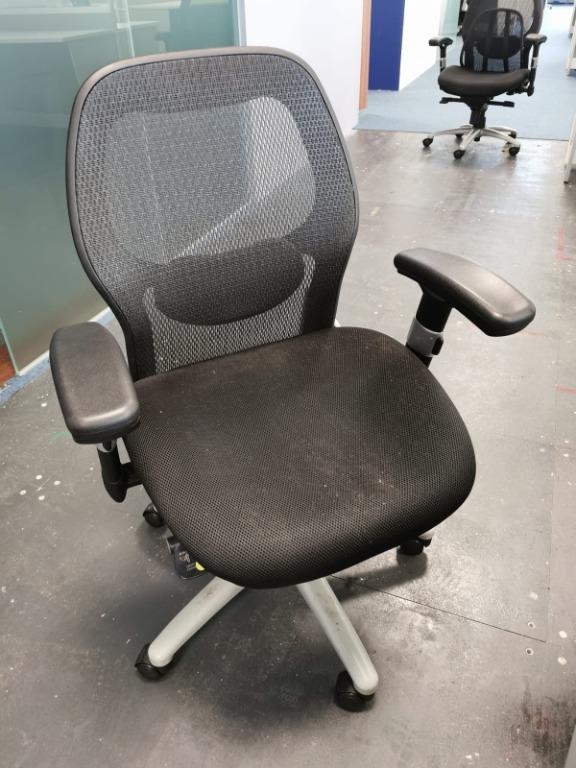 A High Quality Comfort Branded Office Chairs For Sale Furniture Tables Chairs On Carousell