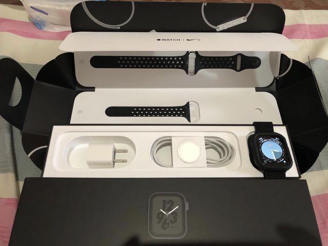 Apple Watch / iWatch NIKE Series 4 44mm 