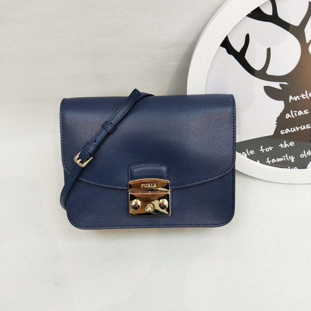 AUTHENTIC FURLA METROPOLIS MEDIUM CROSSBODY