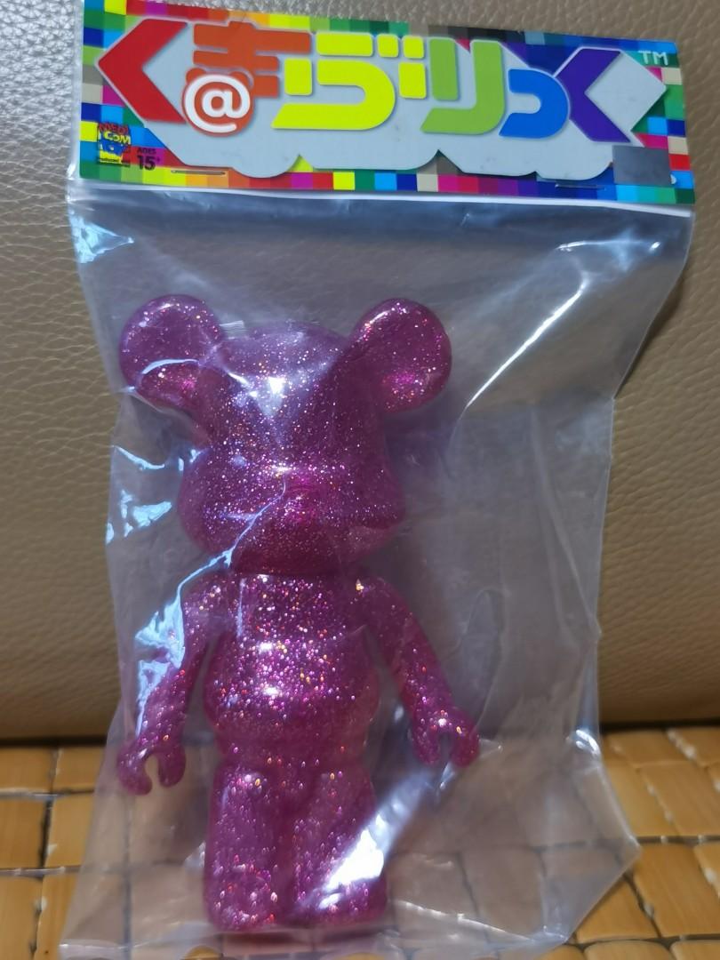Bearbrick 閃粉版購自日本伊勢丹 玩具 遊戲類 玩具 Carousell