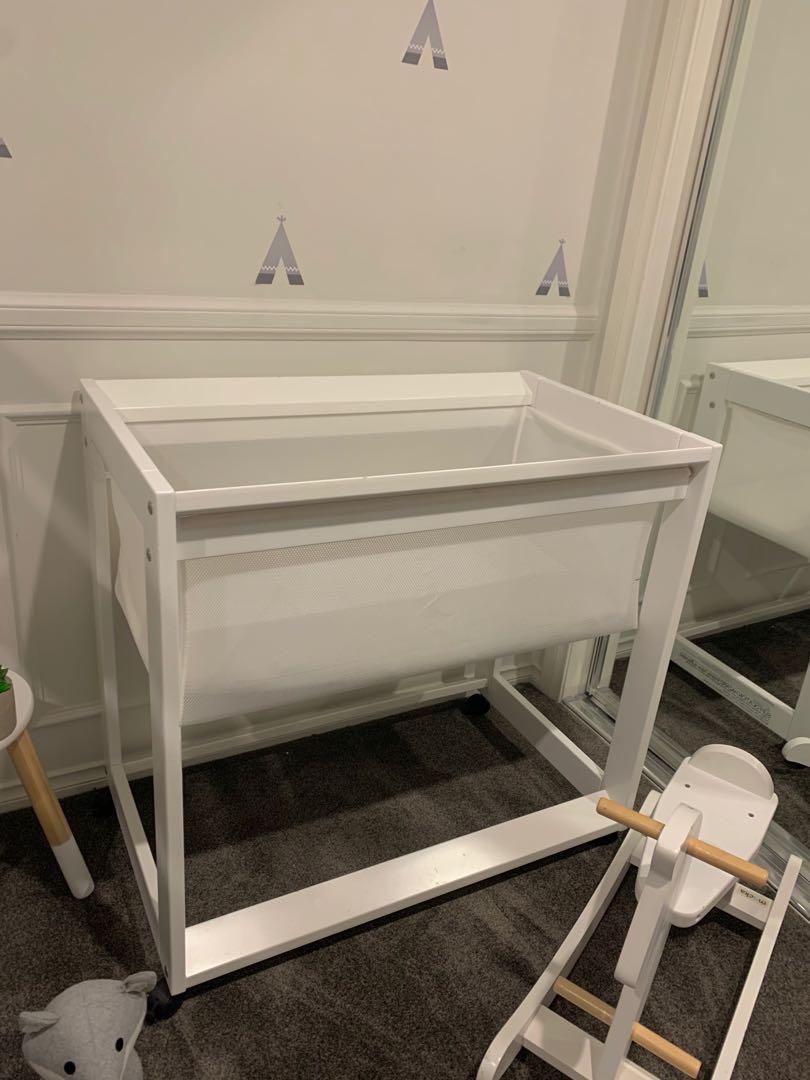 Boori urbane bassinet white shop