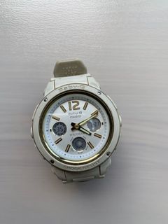 (Category: ) located in . Submitted by minimalwears (Listing ID 1022489222, Image 1). Description: .