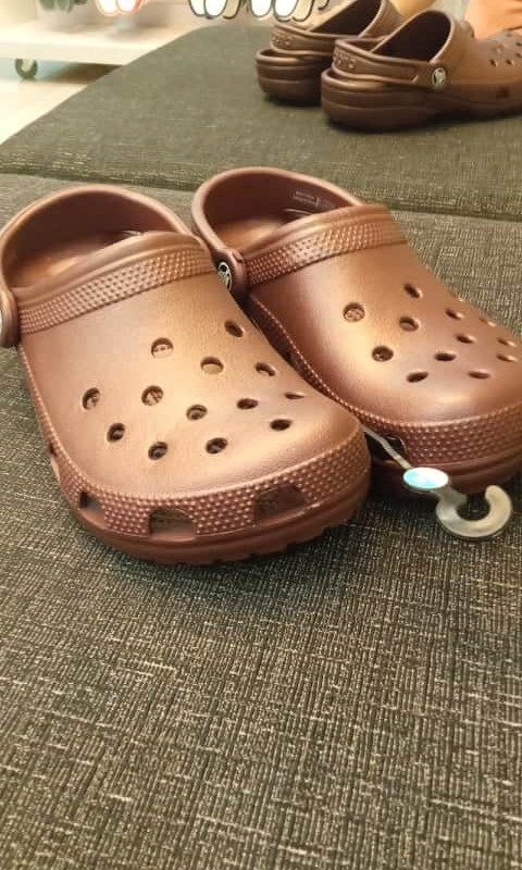 metallic gold crocs