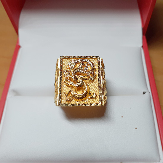 Dragon 916 Gold Ring 22K Men s Fashion Watches Accessories