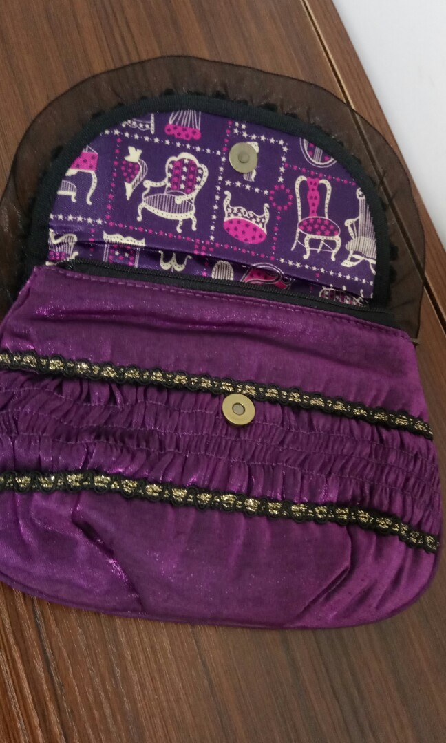 ANNA SUI wallet, Cosmetic bag  ,  銀包，化妝袋，雜物袋