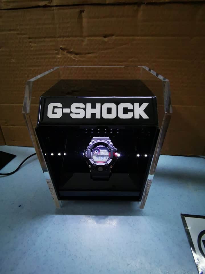 G shock with solar charging outlet