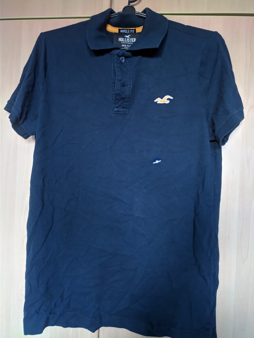 Hollister polo muscle fit top
