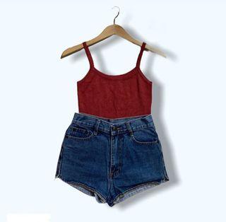 Hotspant ukuran M,