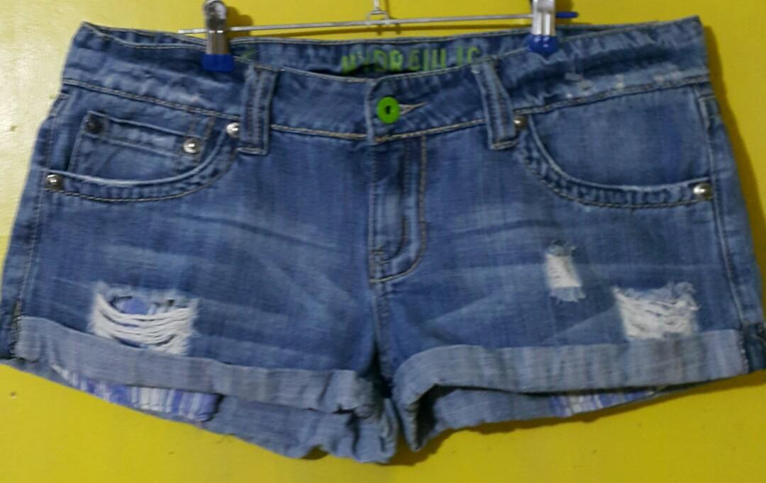 hydraulic jean shorts