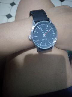 Jam tangan nixon leather black A377 000