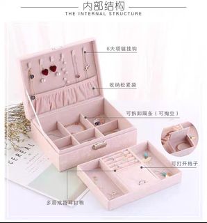 (Category: ) located in . Submitted by soleilshop (Listing ID 216333471, Image 1). Description: .