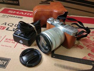 Kamera mirrorless fujifilm X-A2 lensa 15-45mm