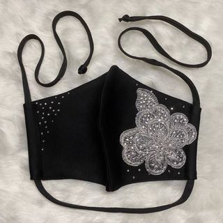 (Category: ) located in . Submitted by shallbuy (Listing ID 1022435152, Image 1). Description: .