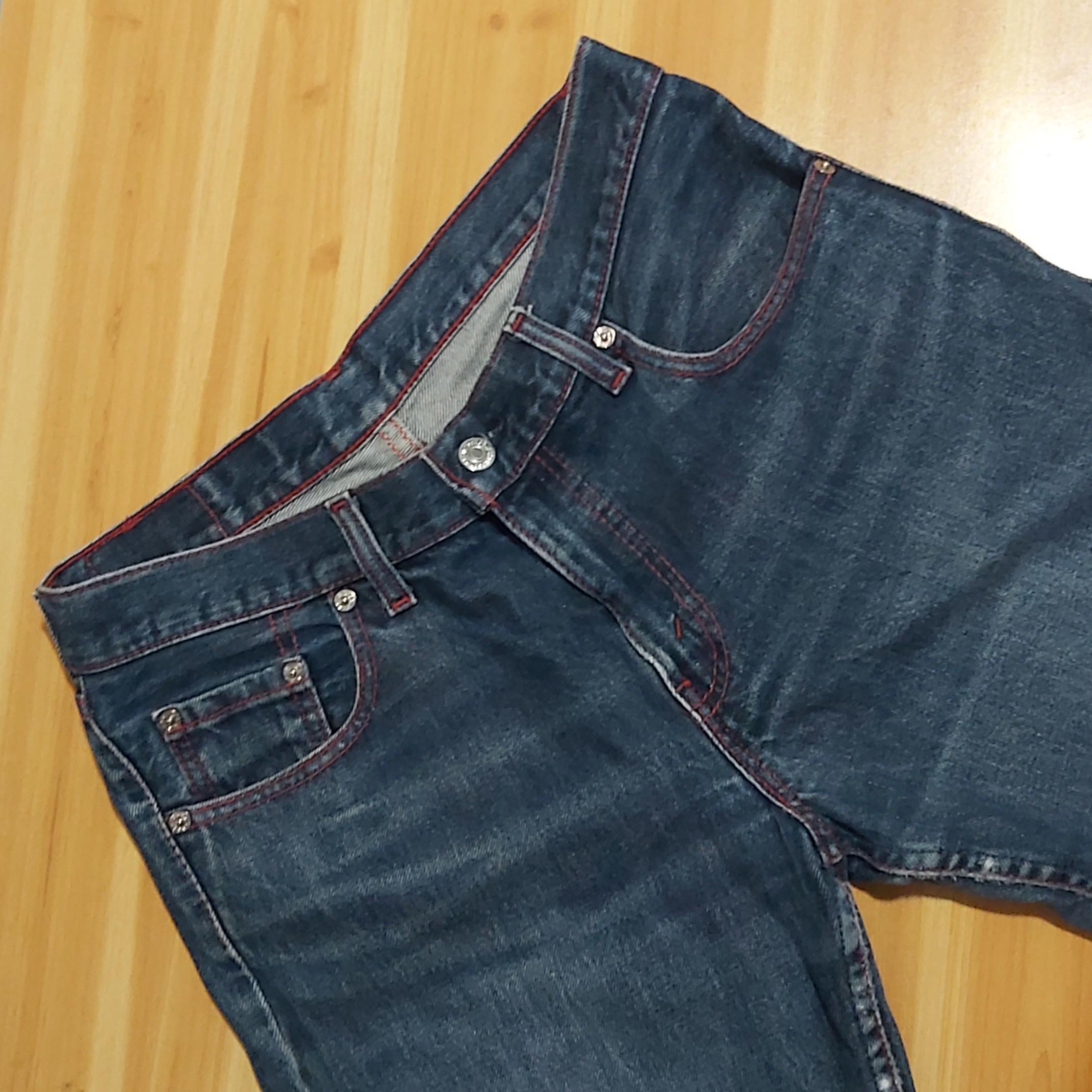 levi bell bottom jeans