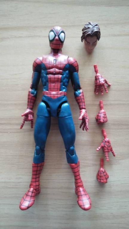 marvel legends ultimate spider man peter parker