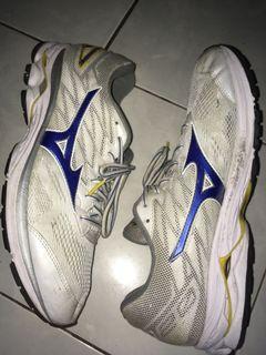 mizuno volleyball shoes philippines