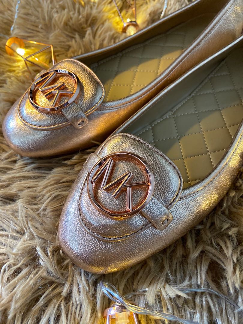 mk moccasin shoes