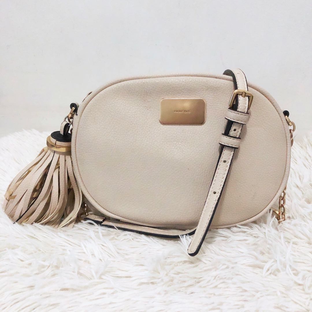 parfois sling bag price
