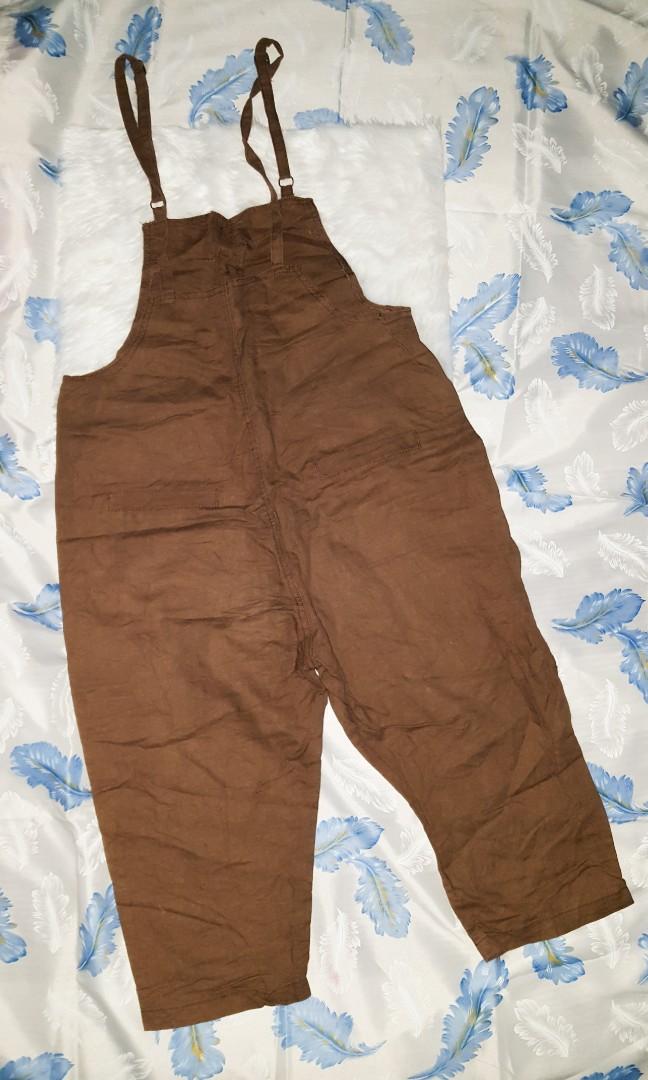 khaki jumper pants