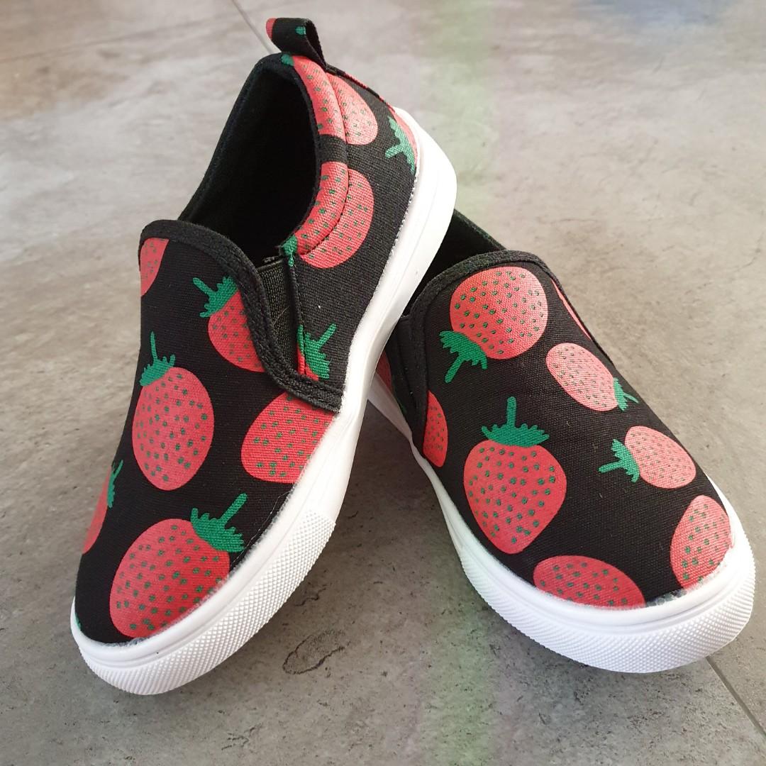 Clearance* BN Slip on strawberry shoes 