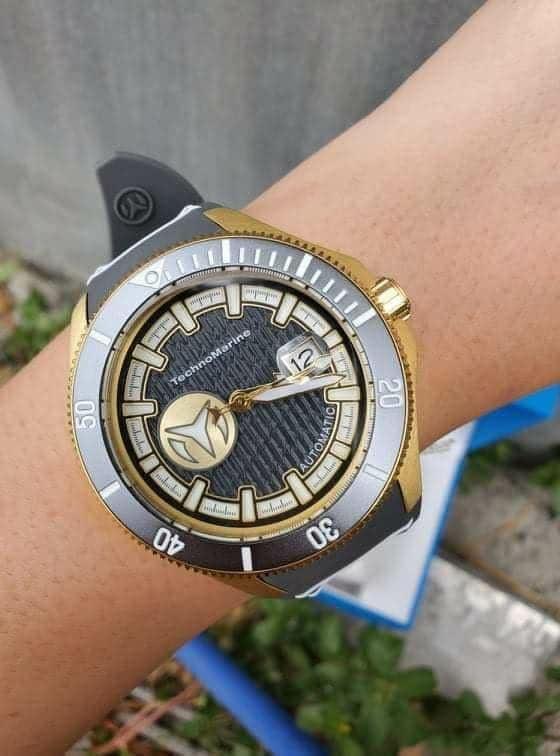 Technomarine cruise shark best sale automatic