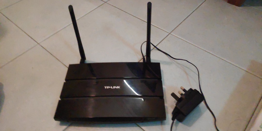 Tp Link Router Tl Wdr3600 N600 Electronics Computer Parts Accessories On Carousell