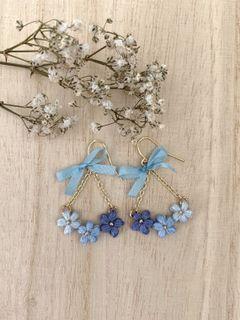 Tri bloom flower earrings