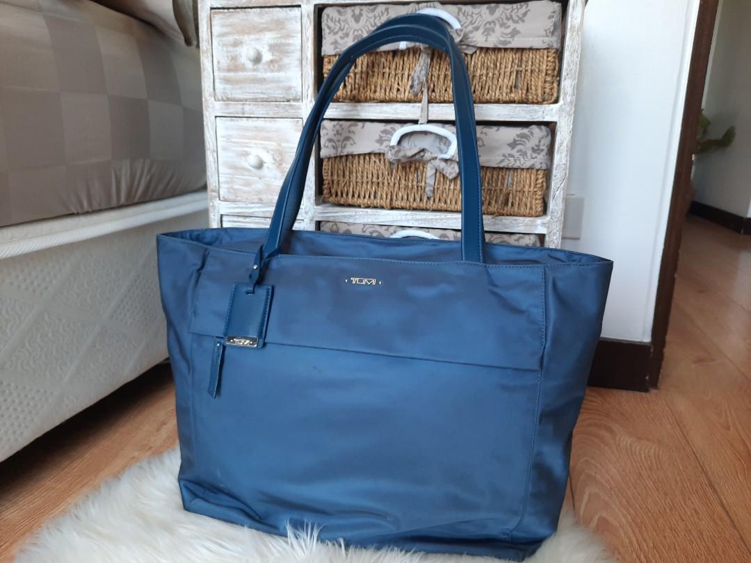 Tumi voyageur tote best sale bag