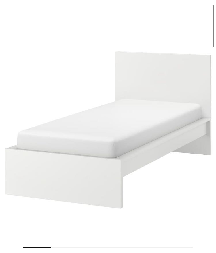 White Bed frame - Twin