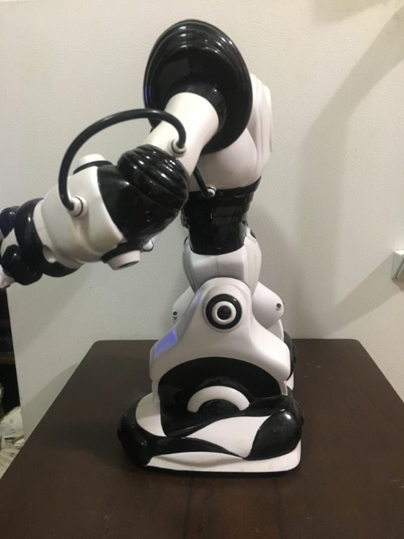 WowWee Robosapien X Robot