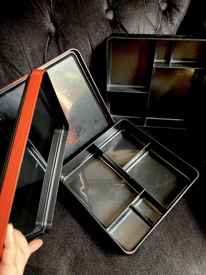 2sets (2Layers)Stackable Japanese 🍱 Bento Server with Cover (Category: Storage Boxes & Baskets) located in Paranaque City. Submitted by sfairyboutique (Listing ID 1022797830, Image 1). Description: 2sets (2Layers)Stackable Japanese 🍱 Bento Server with Cover -From Japan -Unused, Good condition -L9.5 x W9.5 x H5in 🧚‍♀️P480.
