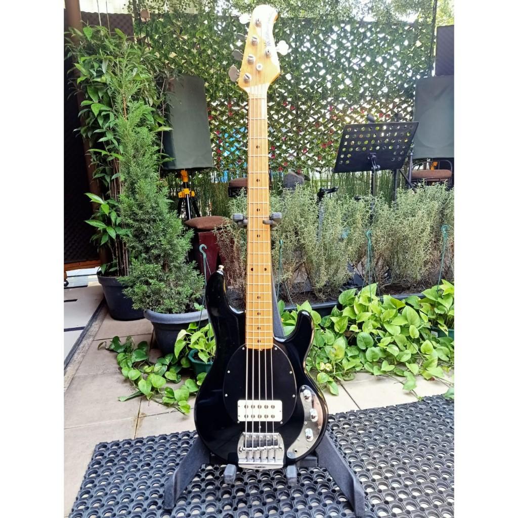 Harga bass musicman sales stingray original