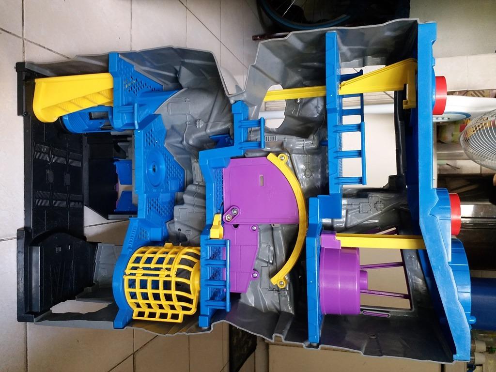 imaginext batcave