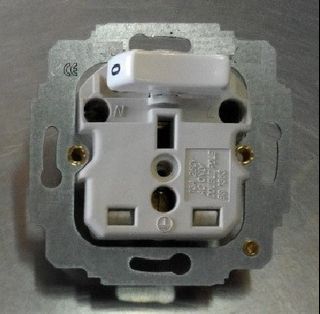 (Category: ) located in . Submitted by hkelectric (Listing ID 1022654110, Image 1). Description: .